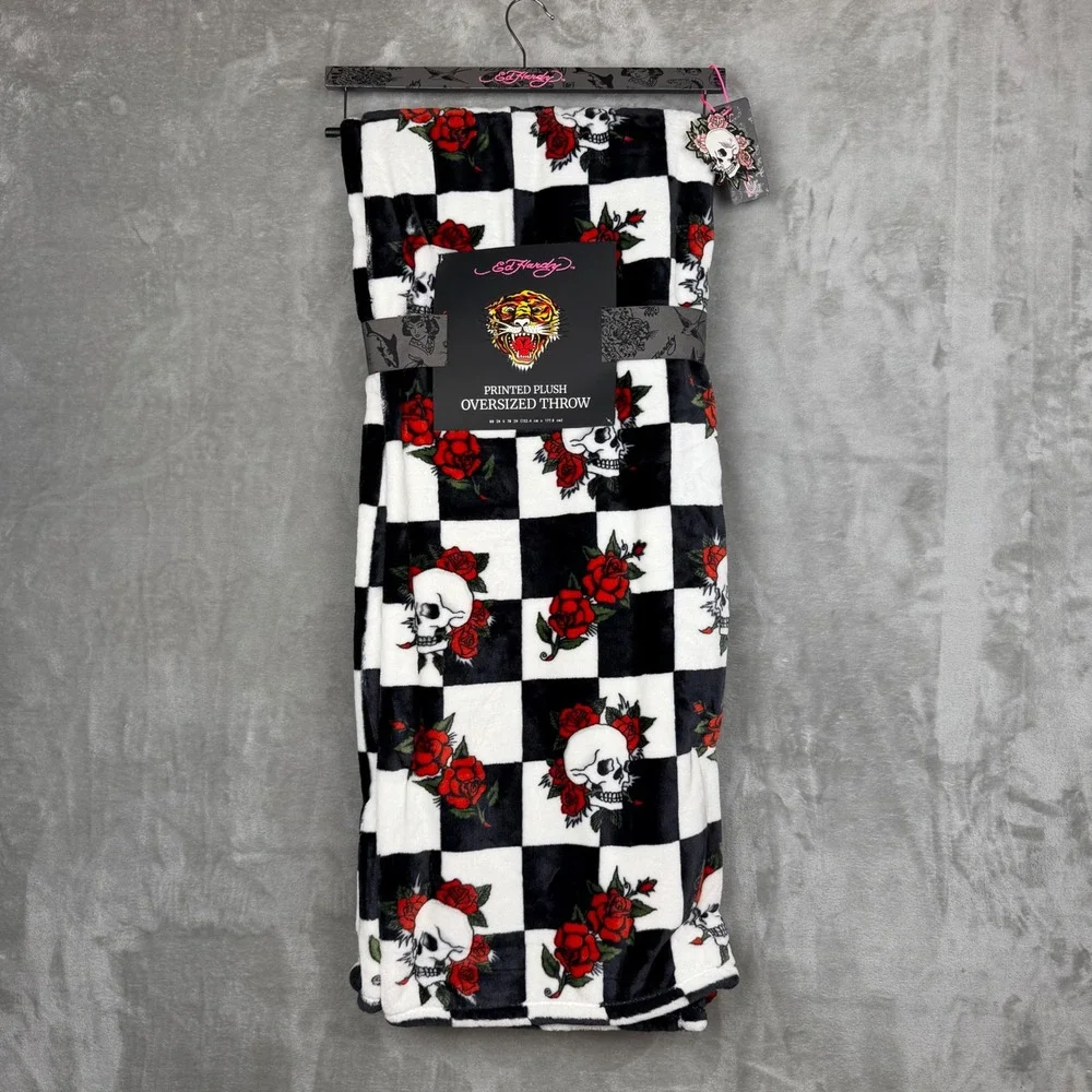 Ed Hardy Printed Plush Oversized Throw Blanket Skulls Roses Checkerboard 60x70 - Picture 1 of 6